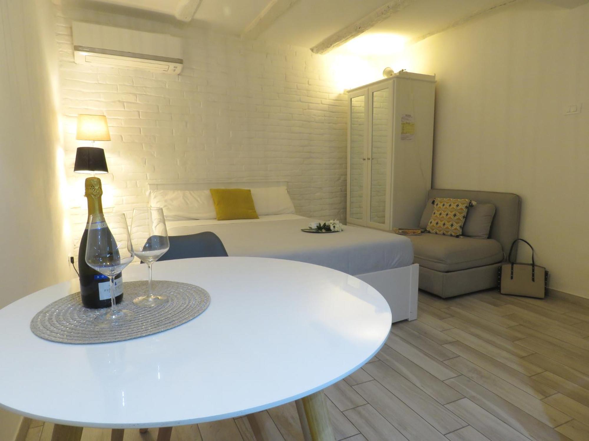 Oberdan Apartment Bologna Exterior photo